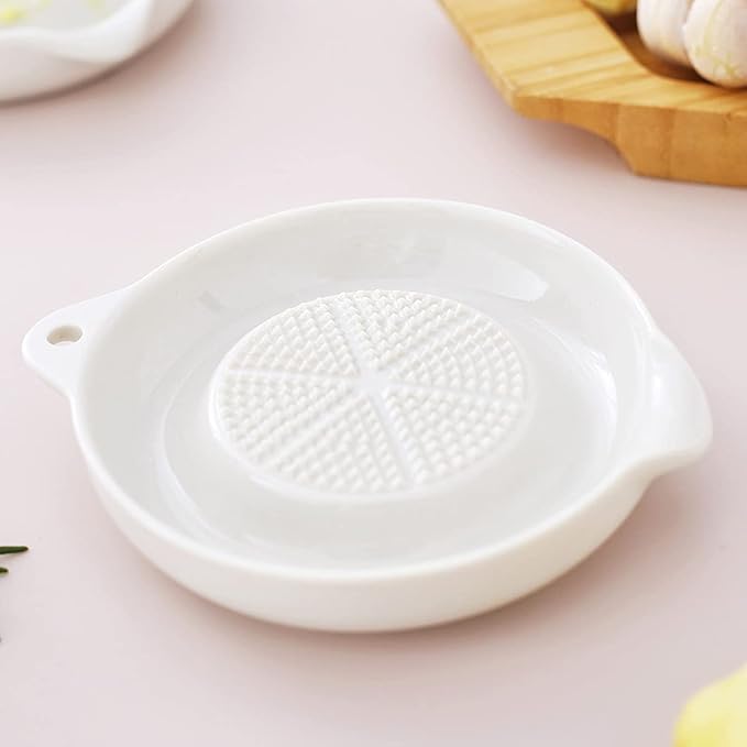 Advanced Ceramic Grater for Ginger, Garlic and Onion, 4 Inches (4-Inch)