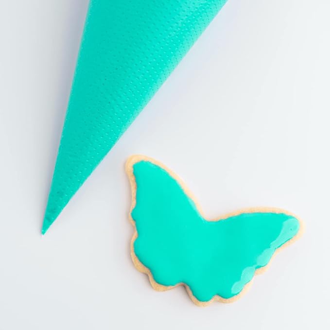 Cookie Cutter Kingdom, 18 inch 100 count, Tipless Piping Bags Disposable Piping Bags for Piping Icing, Cake Decorating, Pastries and More (18 inch -100 Pack)
