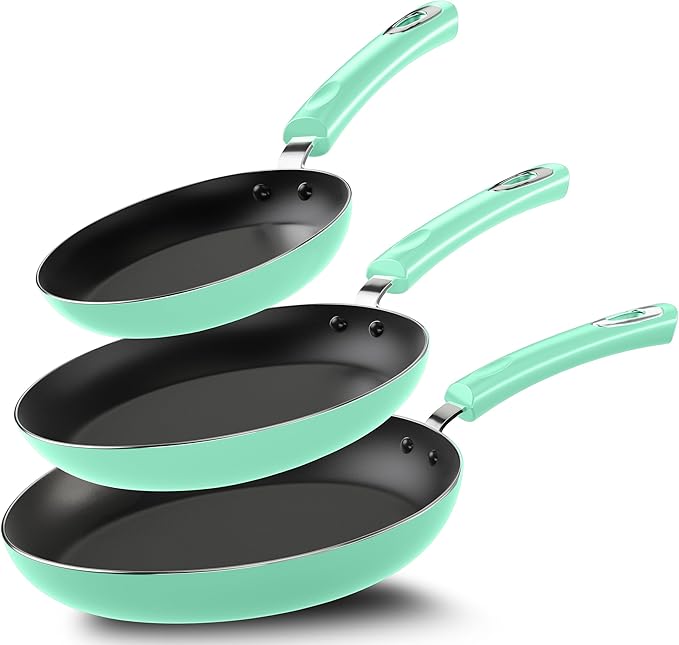 Utopia Kitchen Nonstick Cookware 3 Piece Set, Non-Stick Frying Pans with Induction Bottom, 8, 9.5 & 11 Inches Frying Pans with Bakelite Handles, PFOA Free, Green & Black