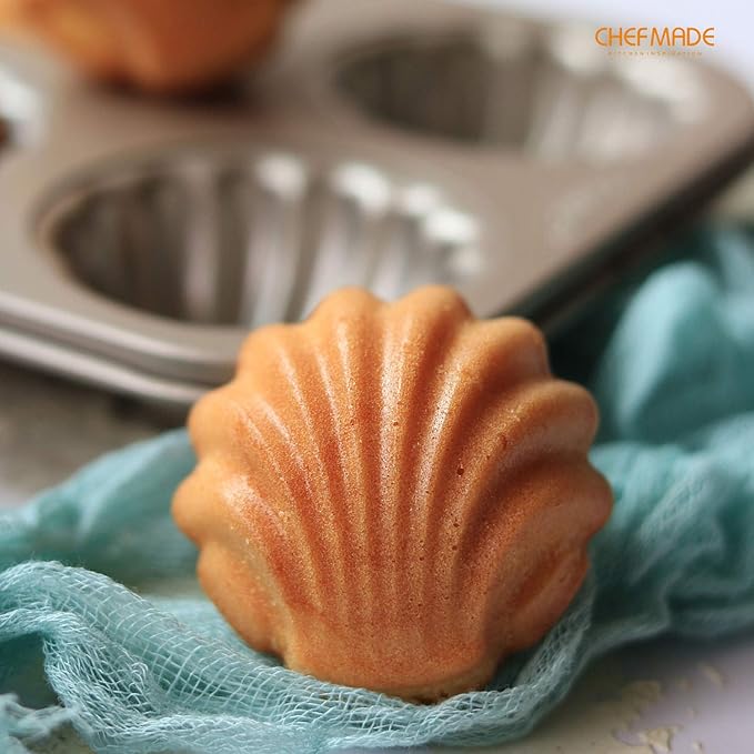 CHEFMADE Madeleine Mold Cake Pan, 6-Cavity Non-Stick Spherical Shell Madeline Bakeware for Oven Baking (Champagne Gold)