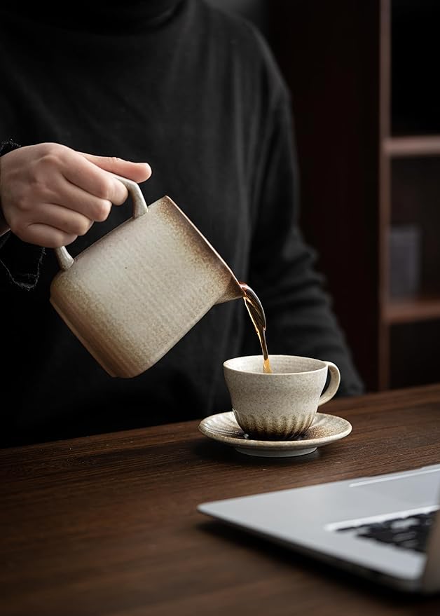 Pour Over Coffee Maker,Ceramic Coffee Maker With 100 pcs Paper Filter，16oz/480ml Pour Over Coffee Dripper (Off White)