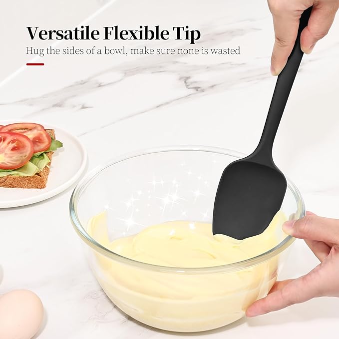 600ºF Heat Resistant Spatulas, High Heat Food Safe Semless Kitchen Silicone Scraper Set for Cooking Baking Mixing Scraping Stirring Nonstick Cookware Pan Bowl (3Pcs,Black)