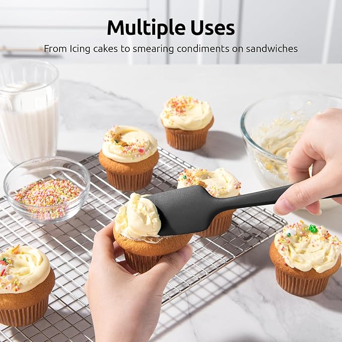 U-Taste Silicone Spatula Set, 600ºF High Heat Resistant, Seamless Food Grade Flexible Rubber Kitchen Cooking Mixing Baking Scraper for Nonstick Cookware Set of 3 (Black)