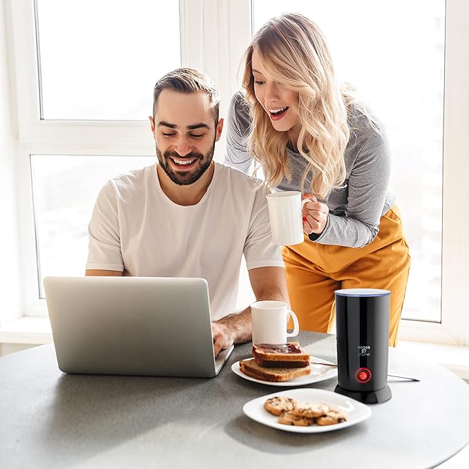 Moss & Stone Electric Milk Frother Latte Art Steamer, Electric Cappuccino Machine And Milk Warmer, Hot Foam Maker and Milk Warmer for Latte, Cappuccinos, Macchiato, Hot Chocolate Milk
