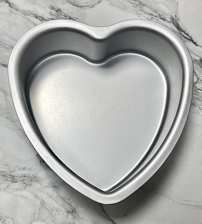 Heart-shaped cake pan, heart-shaped cake tin, aluminum, 3-inch deep, 8-inch heart-shaped, for weddings, parties, family and other occasions cake (8 x 3 Inch)