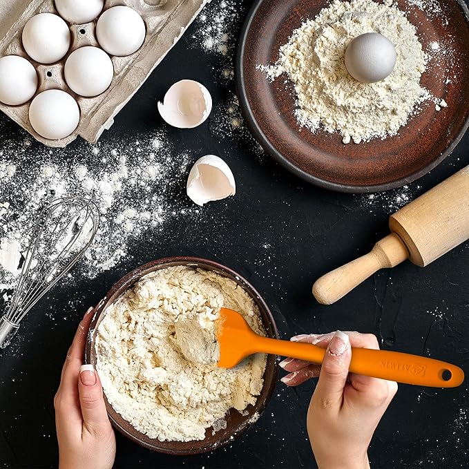 Silicone Spatula 3-piece Set, Ergonomic Handle High Heat-Resistant Spatulas, Non-stick Rubber Spatulas with Stainless Steel Core