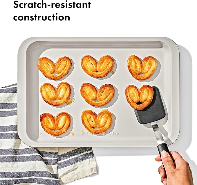 OXO Good Grips Non-Stick Pro Ceramic Coated Metal Bakeware Quarter Sheet Pan – Biscuit
