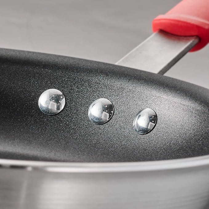Tramontina Professional 12-Inch Non Stick Large Frying Pan, Heavy-Gauge Aluminum Skillet with Reinforced Nonstick Coating, Red Handle, Dishwasher and Oven Safe