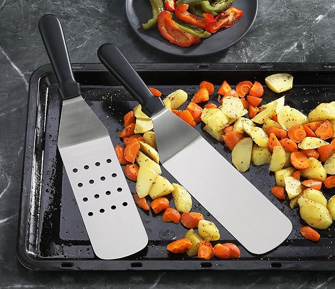 New Star Foodservice 36190 Plastic Handle Flexible Grill Turner/Spatula, 14.5-Inch, Black